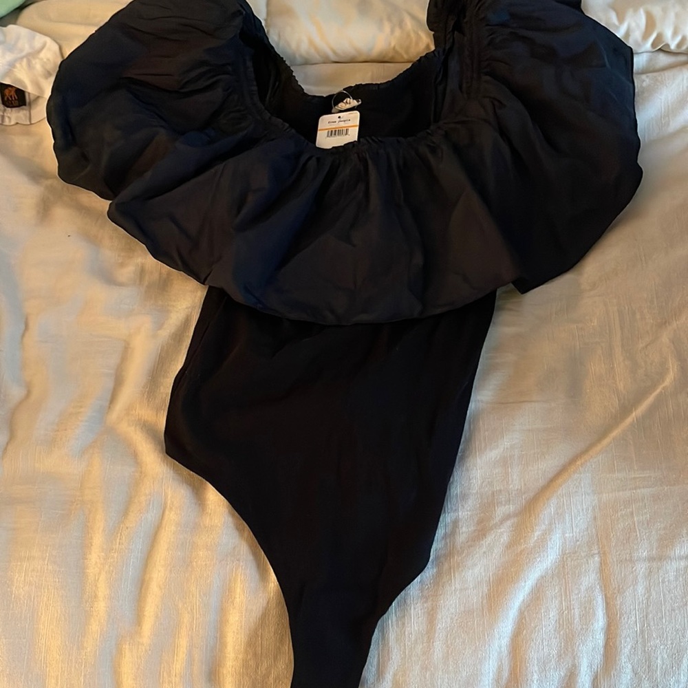Free people brand new w tags size small black bodysuit